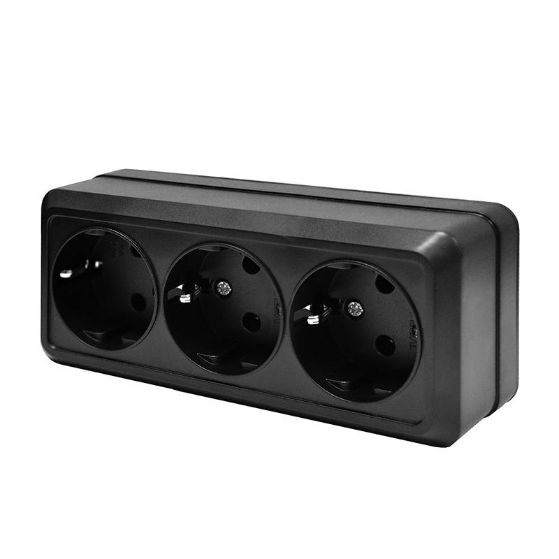 Розетка 3-м ОП Олимп 16А IP20 с заземл. черн. Universal 2218