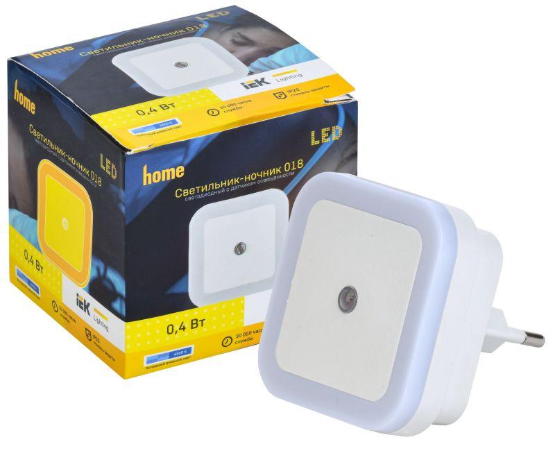 Светильник-ночник 018 квадрат датчик освещения 220В IEK LDNN8-018-SQ-P-00-S-K01