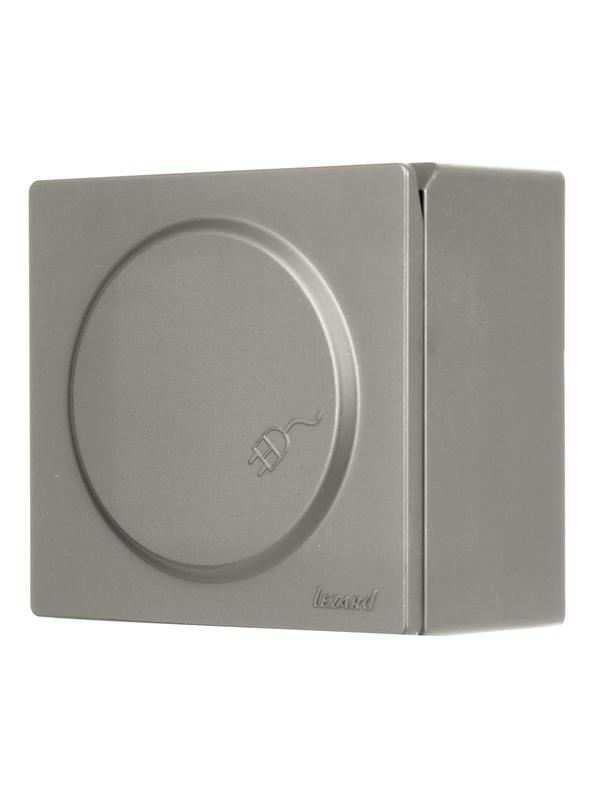 Розетка 1-м ОП LETO с заземл. с крышкой LETO ПБТ платина LEZARD 752-3500-123B