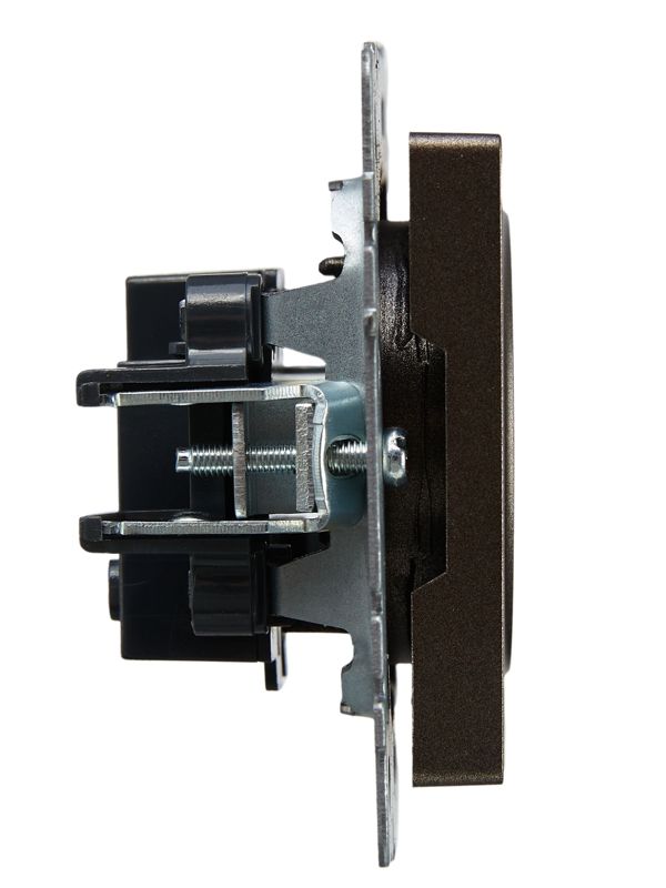 Розетка 1-м СП BRITE РС10-1-0-БрТБ 10А без заземл. без защ. шторок механизм бронза IEK BR-R10-10-K45