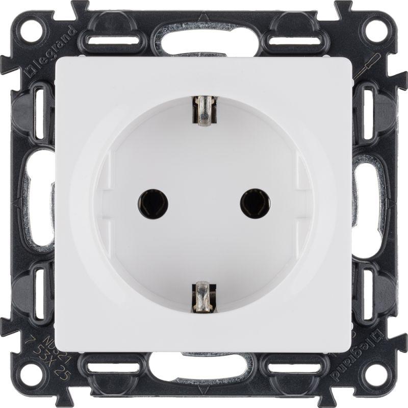 Розетка 1-м СП Valena Life 16А IP20 250В 2P+E винтов. клеммы механизм бел. Leg 753425