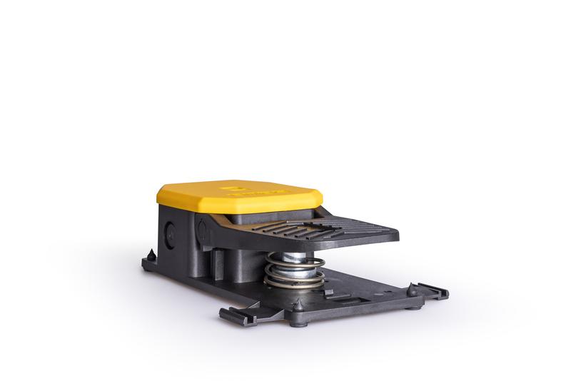 Педаль одиночная 2x(1НО+1НЗ) 2 скорости (250В AC 4А) IP65 EMAS PDNS11GX20