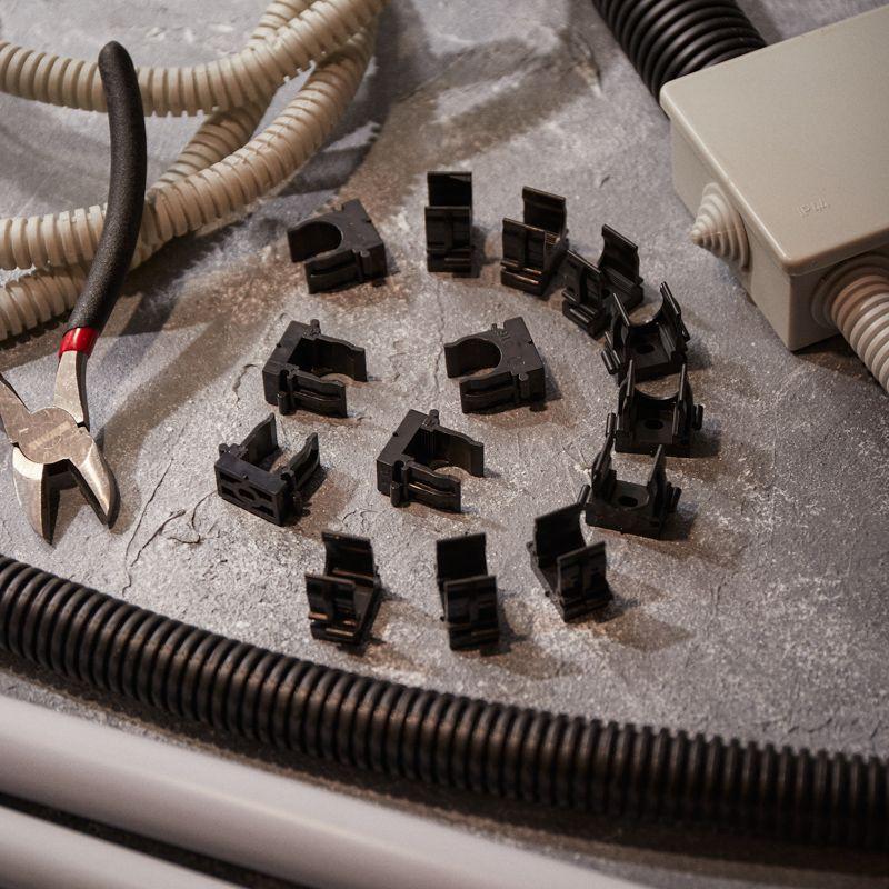 Держатель для труб (клипса) d16мм для монтажного пистолета черн. Rexant 28-0416-2