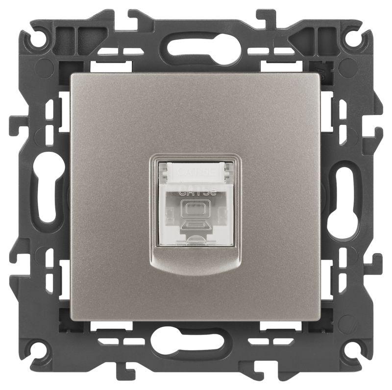 Розетка компьютерная Elegance 14-3107-16 RJ45 титан Эра Б0065764