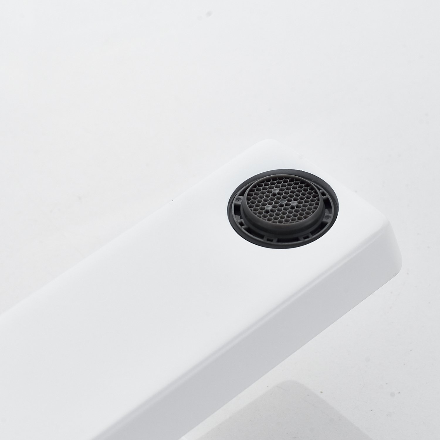 Смеситель для раковины Rose R1801C-1, белый