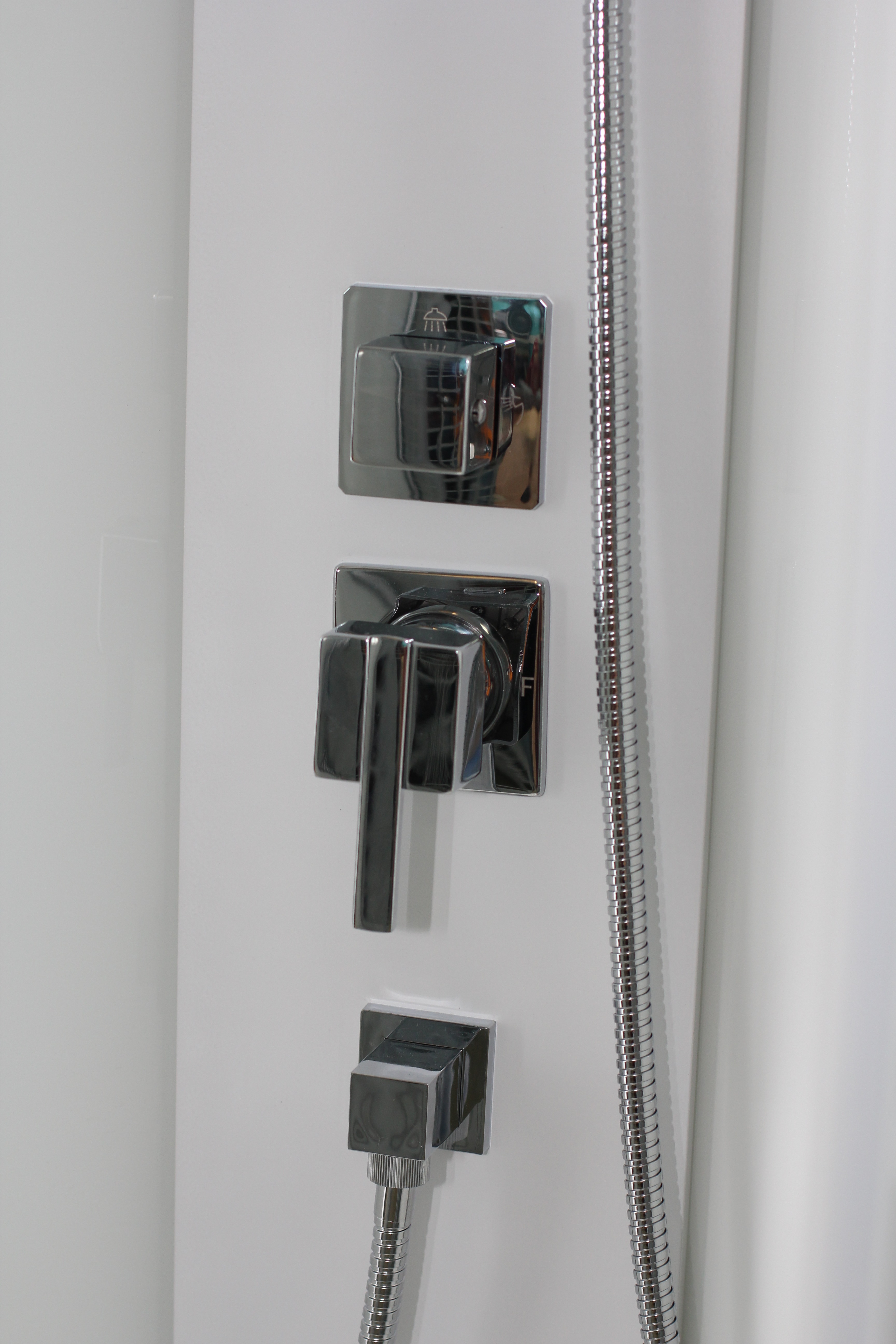 Кабина CHIKA901T душевая без крыши Ceruttispa (90x90x215-225)