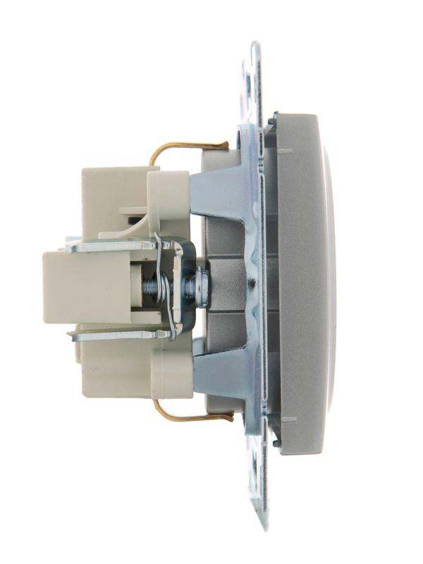 Розетка 1-м СП Karina с заземл. термопласт механизм матов. серебр. LEZARD 707-4388-122B