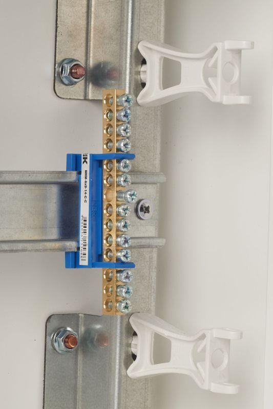 Шина нулевая на DIN-изол. "Стойка" ШНИ 6х9-14-С-С IEK YNN10-69-14P-K07