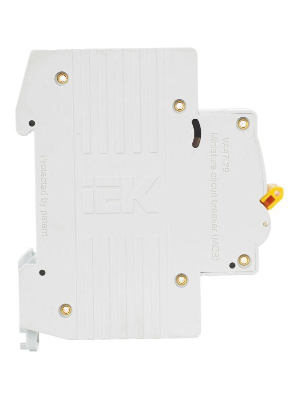 Выключатель автоматический модульный 1п C 3А 4.5кА ВА47-29 KARAT IEK MVA20-1-003-C