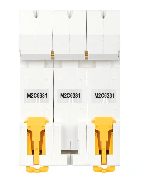 Выключатель автоматический модульный 3п C 63А M10N ARMAT IEK AR-M10N-3-C063
