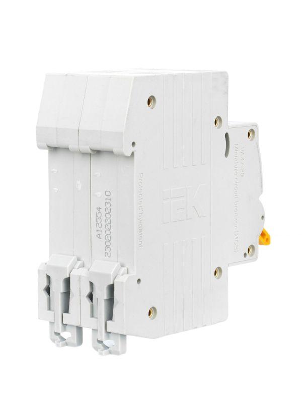 Выключатель автоматический модульный 2п C 10А 4.5кА ВА47-29 KARAT IEK MVA20-2-010-C