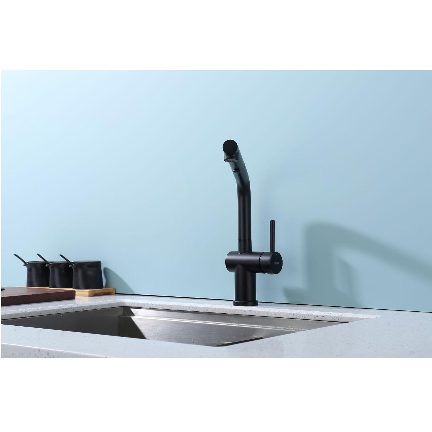 Смеситель для кухни с выдвижным изливом Raglo R86.49.06, черный