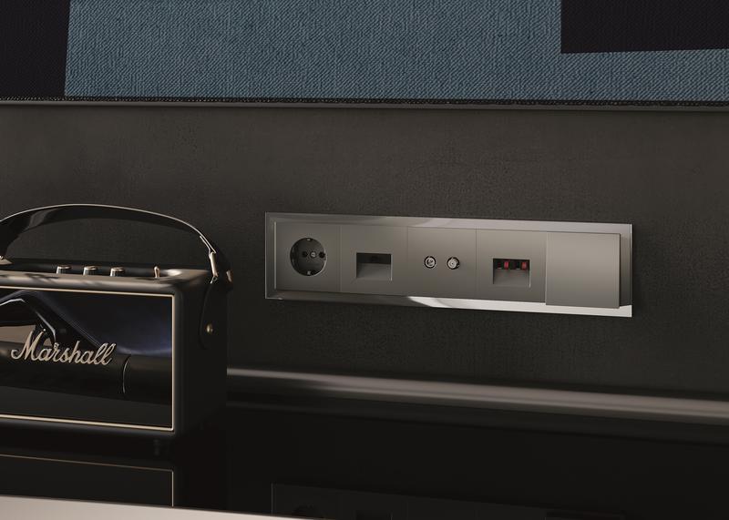 Рамка 5-м S70 стеклян. титан Voltum VLS110506