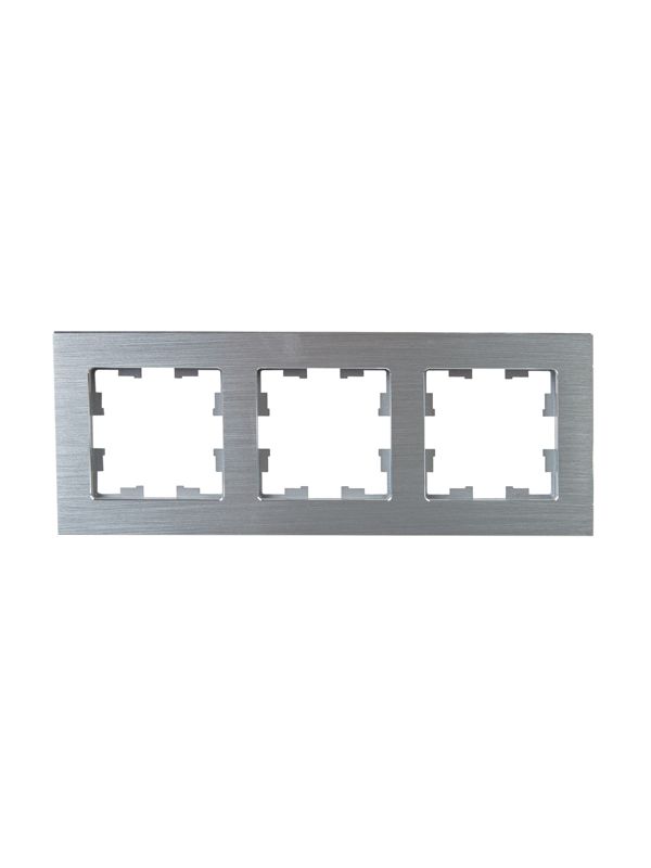 Рамка 3-м BRITE РУ-3-1-БрА металл алюм. IEK BR-M32-M-K47