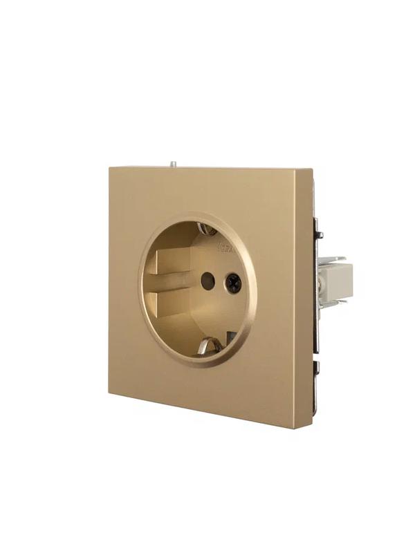 Розетка 1-мест. с/з ПБТ СП ZIMA IP20 10А безвинт. зажим зол. LEZARD 704-3688-122BQC