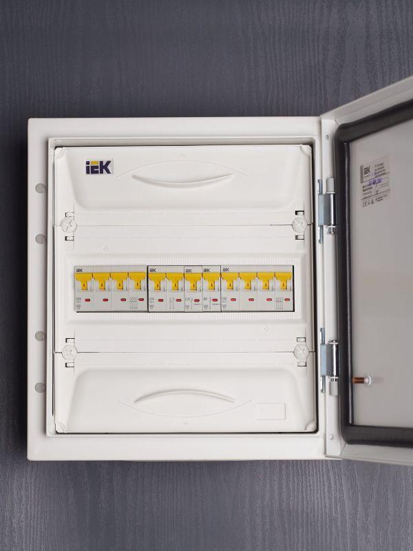 Выключатель автоматический модульный 1п B 6А 6кА ВА47-60M KARAT IEK MVA31-1-006-B