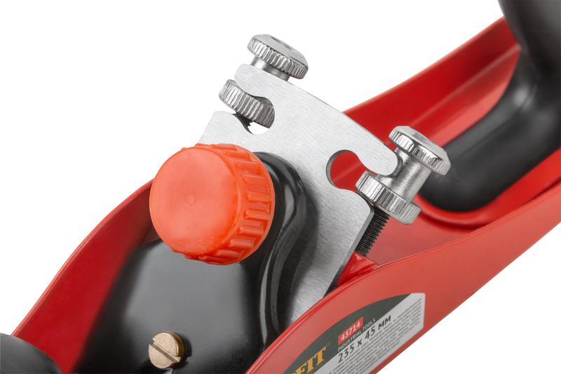 Рубанок "Стандарт" 235х45мм FIT 43714