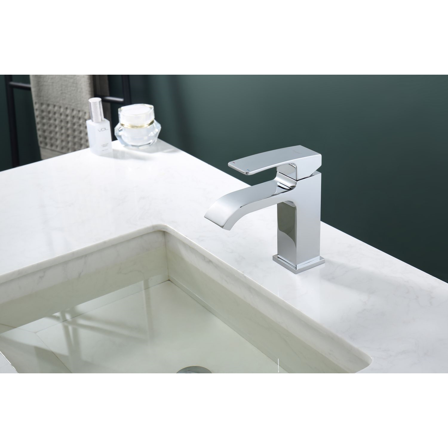 Смеситель для раковины Raglo R02.10, хром