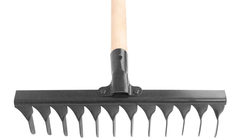Грабли витой зуб 12 зубьев с деревянным черенком КУРС 76964