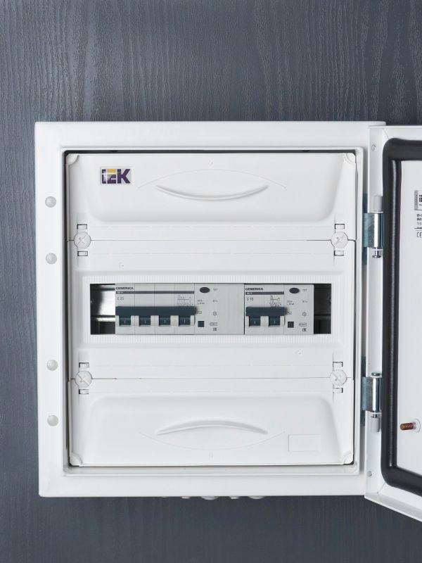 Выключатель автоматический дифференциального тока 4п 25А 30мА АД14 GENERICA MAD15-4-025-C-030