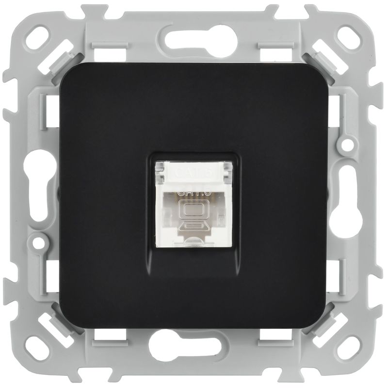 Розетка компьютерная СП FLITE РК6-1-0-ФлЧ RJ45 кат.6 UTP механизм черн. IEK FI-K12-2-K02