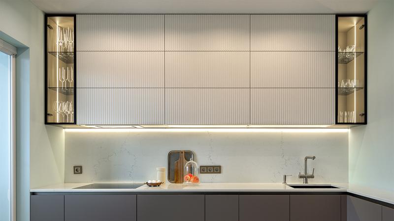 Лента светодиодная 24В 2835 9.6Вт/м 3000К IP20 (уп.5м) Maytoni 10142