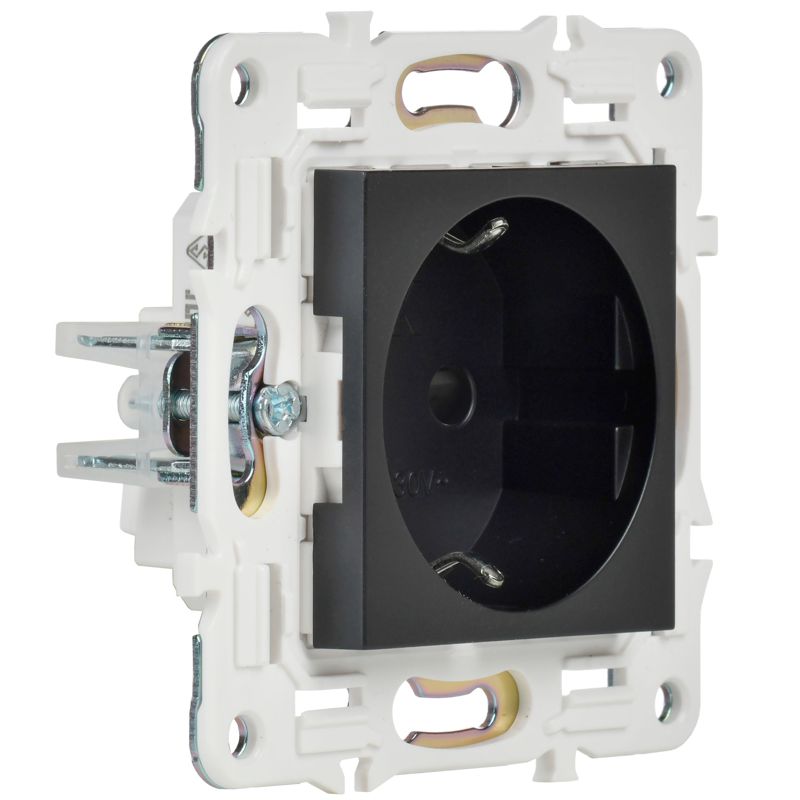 Розетка SKANDY 16А с заземл. защ. шторки SK-R04Bl черн. IEK SK-R14-16-K02