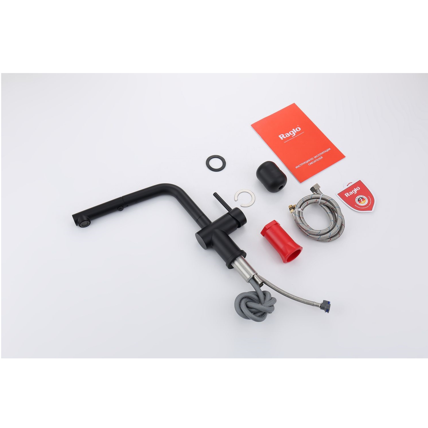 Смеситель для кухни с выдвижным изливом Raglo R86.49.06, черный