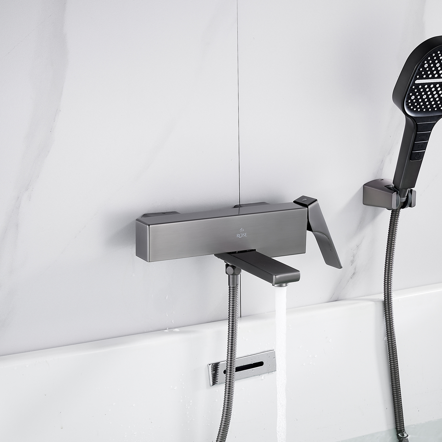 Смеситель для ванны Rose R1002T, оружейная сталь