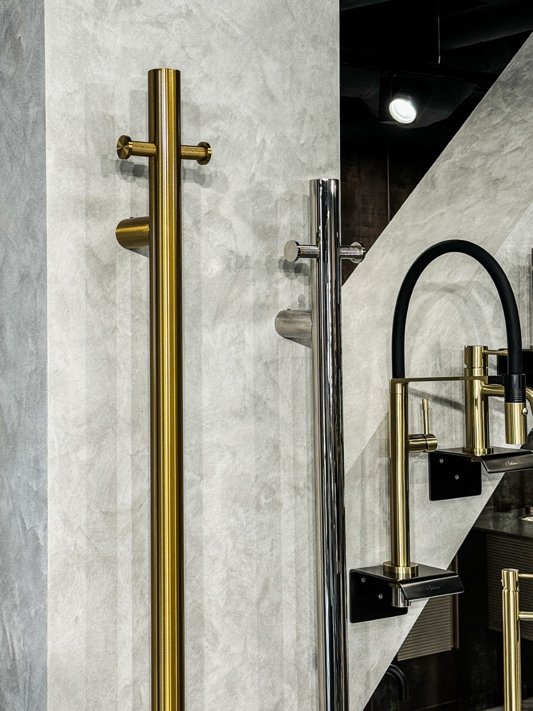 Полотенцесушитель электрический Uno NICKEL BRUSH