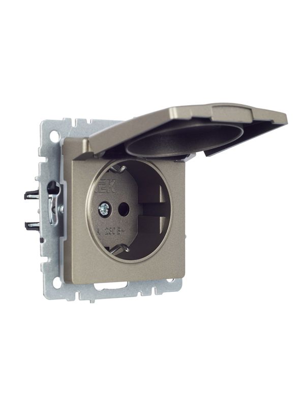 Розетка BRITE РСбш10-3-44-БрШ 16А IP44 с заземл. защ. шторки с крышкой механизм шампань IEK BR-R16-16-44-K37