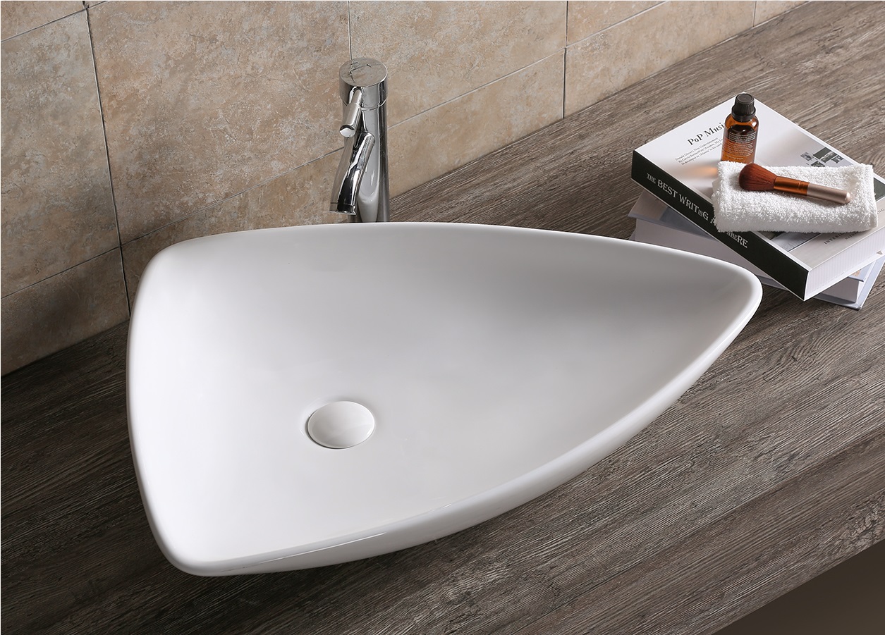 Раковина CR7014 накладная, белая, асимметричная 690х370х130 Ceruttispa
