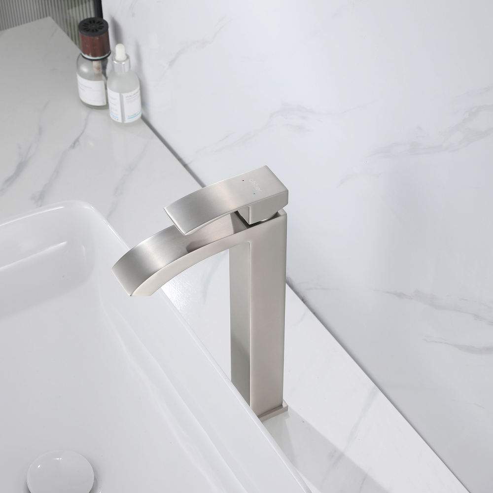 Смеситель ABBER Wasserfall AF8611SP для накладной раковины, сатин