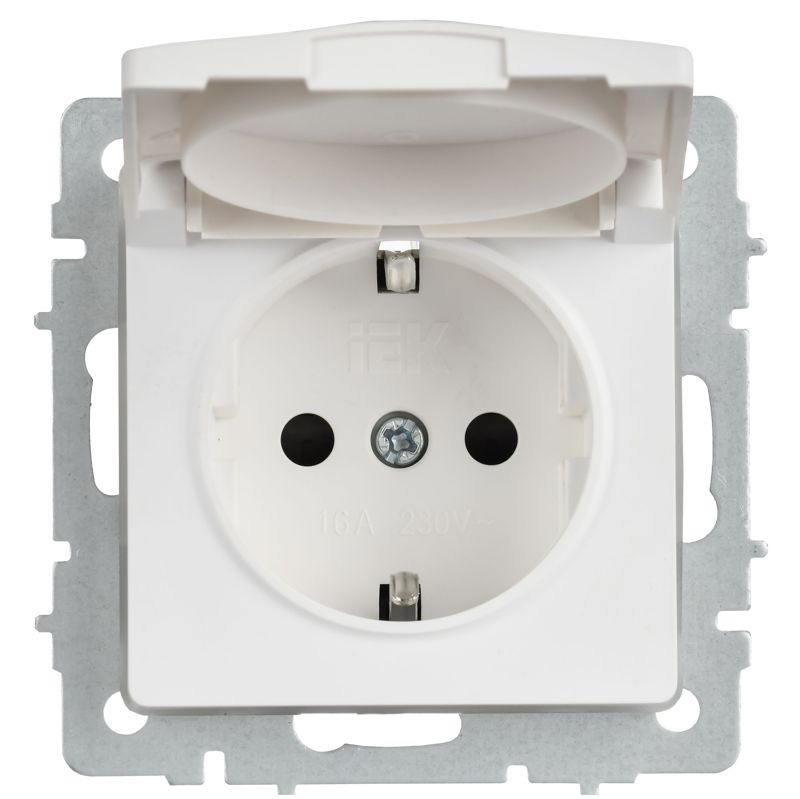 Розетка BRITE РСбш10-3-44-БрАБ 16А IP44 с заземл. защ. шторки с крышкой механизм арктич. бел. IEK BR-R16-16-44-K91