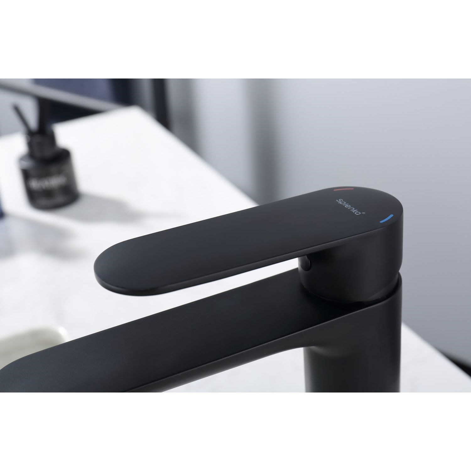 Смеситель для раковины Splenka S222.10.06, черный