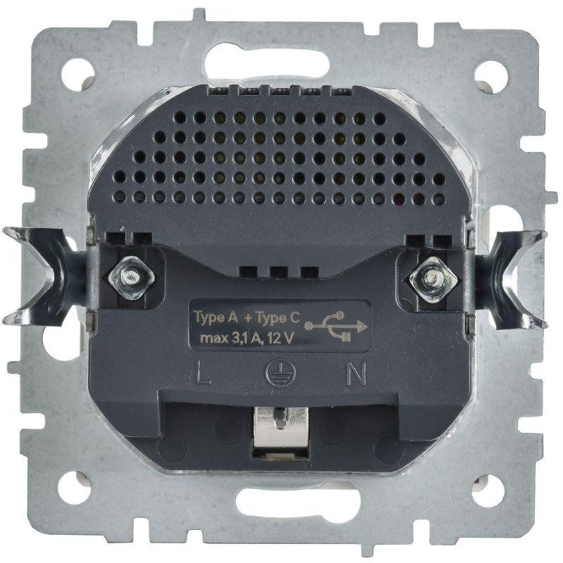 Розетка BRITE РЮш11-1-БрАБ 16А с USB A+C 18Вт с заземл. защ. шторки механизм арктич. бел. IEK BR-R14-16-U22-018-K91