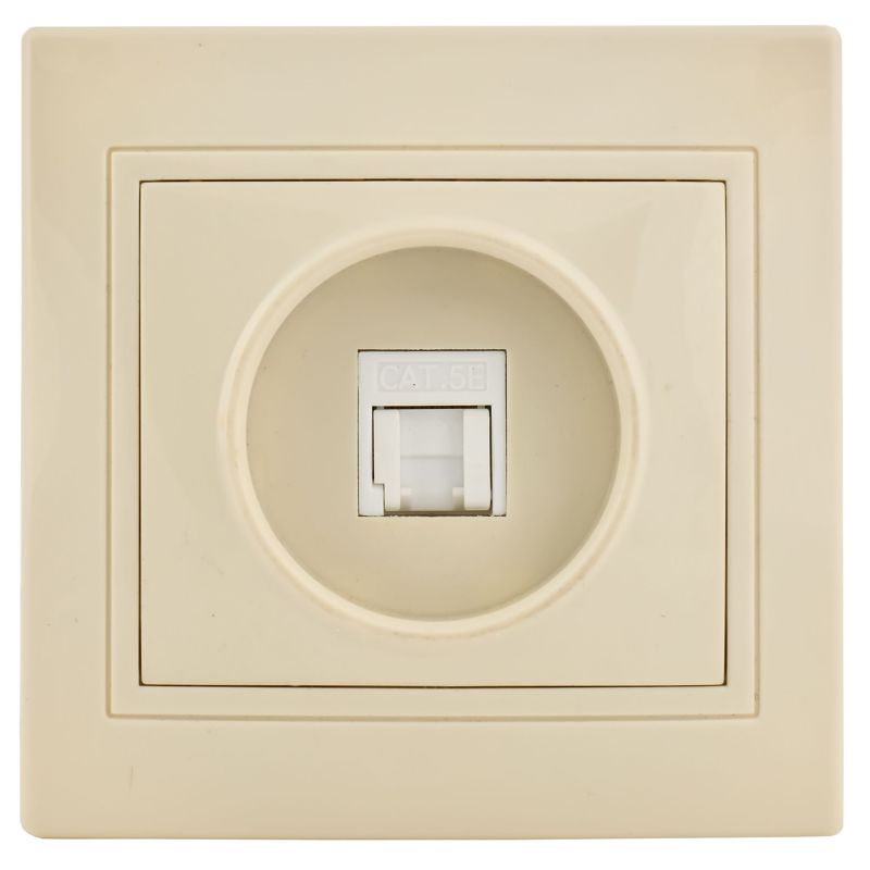 Розетка компьютерная 1-м СП Кварта РК10-ККм IP20 крем. GENERICA EKK10-K33-DM