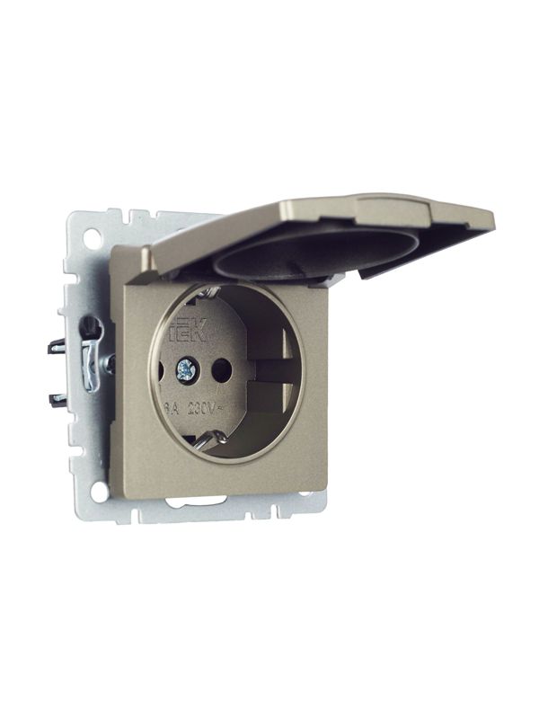 Розетка BRITE РСбш10-3-БрШ 16А IP20 с заземл. защ. шторки с крышкой механизм шампань IEK BR-R16-16-K37