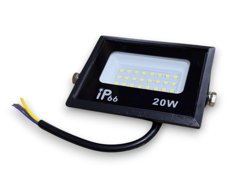 Прожектор светодиодный СДО 02-20 20Вт 6500К IP65 2000лм 185-265В 100х80х25мм KRASO PZL-20