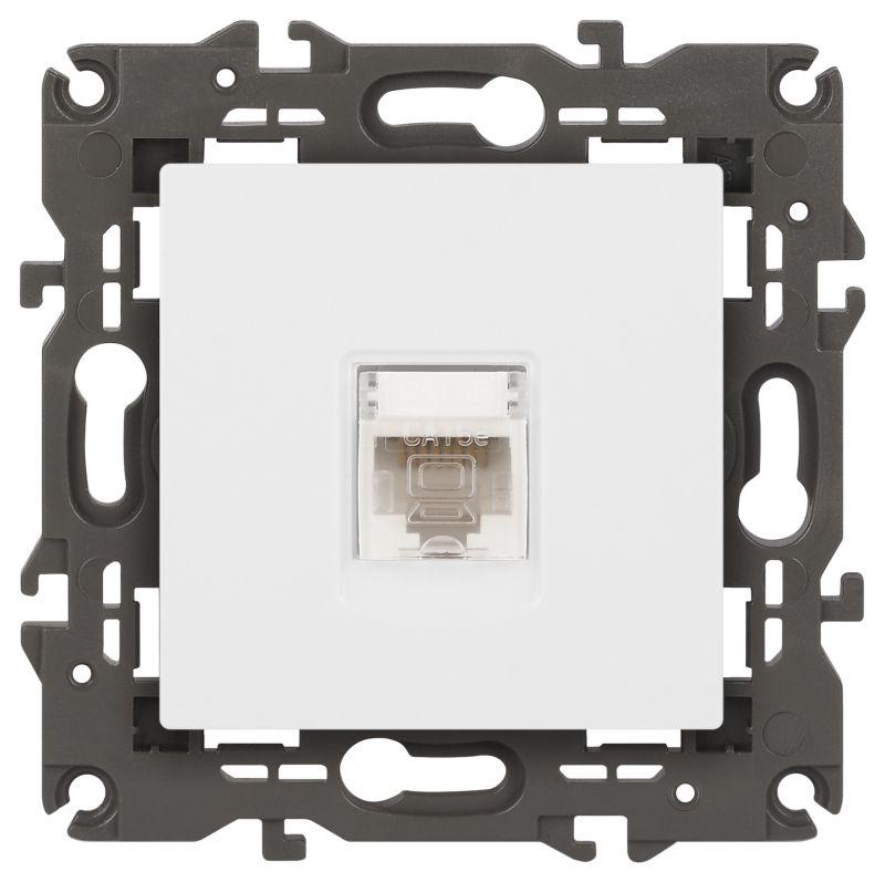 Розетка компьютерная Elegance 14-3107-01М RJ45 матов. бел. Эра Б0065763