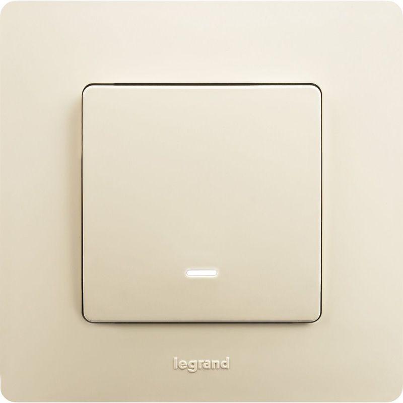 Выключатель 1-кл. СП Etika 10А IP20 250В 10AX с подсветкой/индикацией безвинтов. зажимы механизм сл. кость IEK 672303