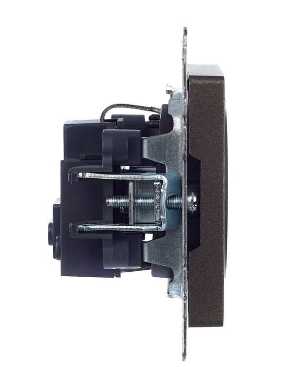 Розетка 1-м СП BRITE РС11-1-0-БрТБ 16А с заземл. без защ. шторки механизм бронза IEK BR-R11-16-K45