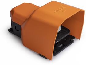 Педаль одиночная 2x(1НО+1НЗ) с защитным кожухом (алюм.) оранж. цвета (250В AC 4А) IP65 EMAS PDKS11GX10T