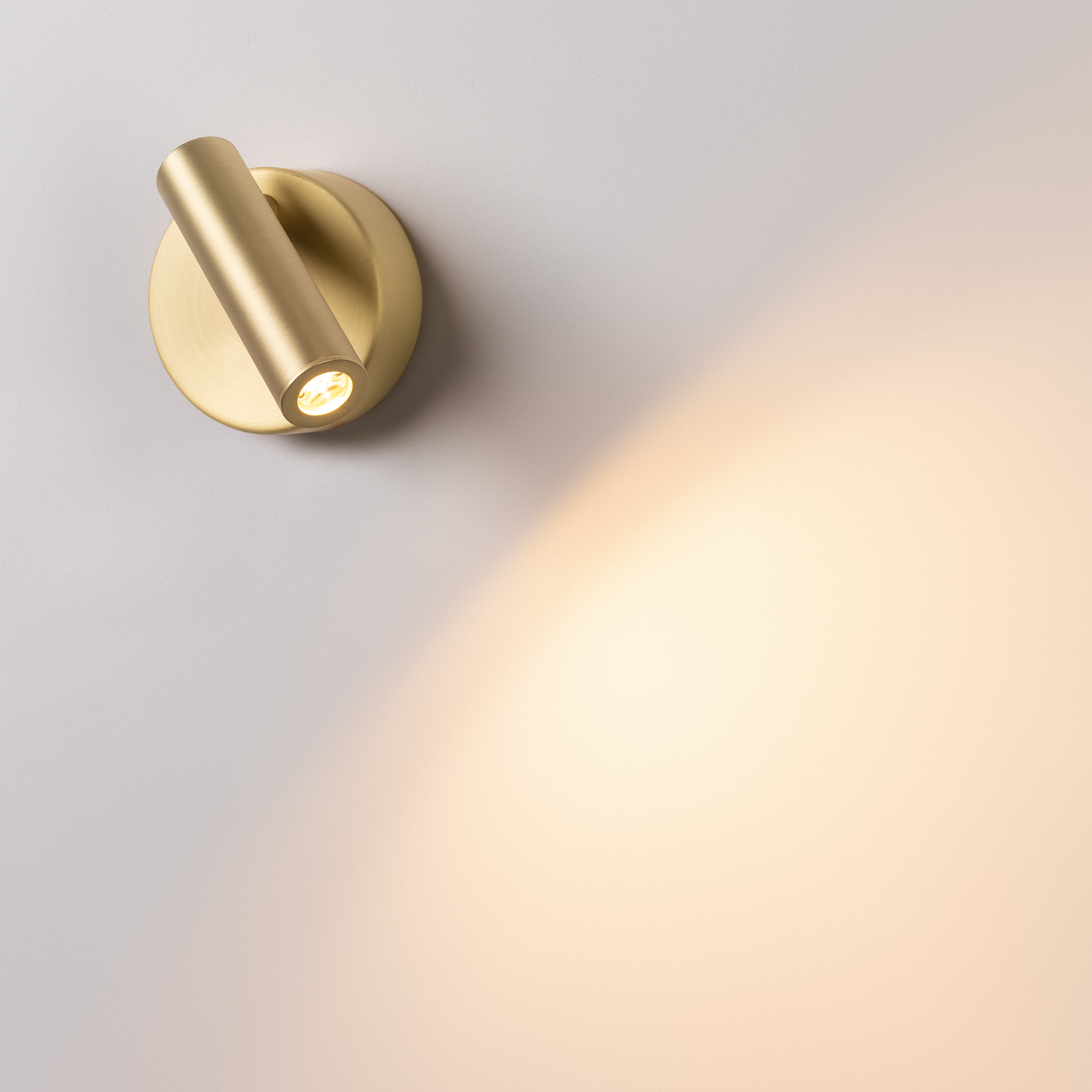 Светильник SP-BED-NB-R90-3W Warm3000 (GD, 20 deg, 230V) (, IP20 Металл, 3 года)