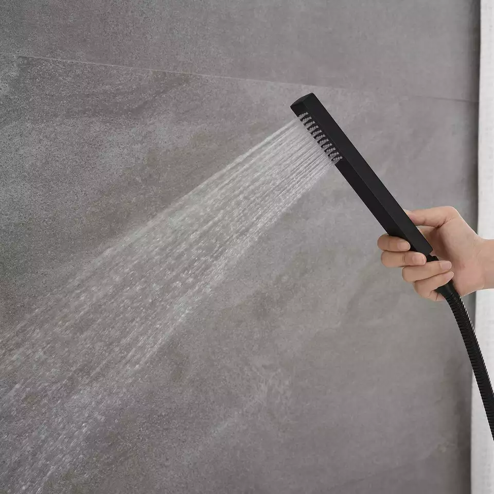 Смеситель RESIA Вlack для отдельностоящей ванны, цвет черный, латунь BOCH MANN BM9191