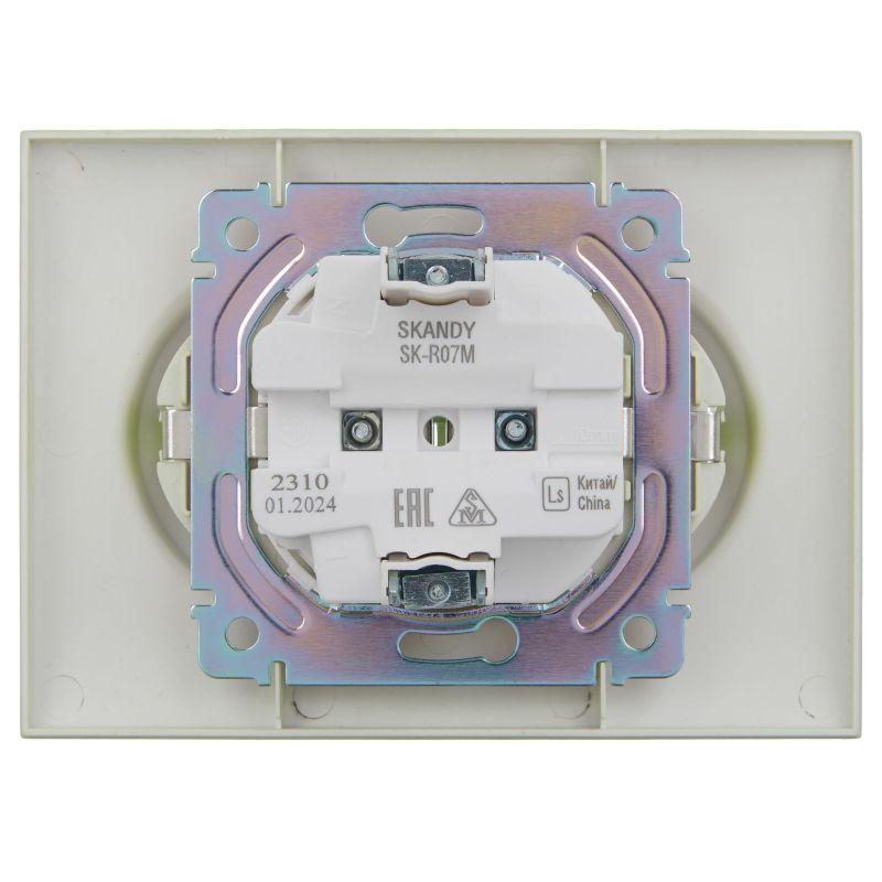 Розетка 2-м SKANDY 16А с заземл. защ. шторки в сборе SK-R07G мятный IEK SK-R24-16-K06-F