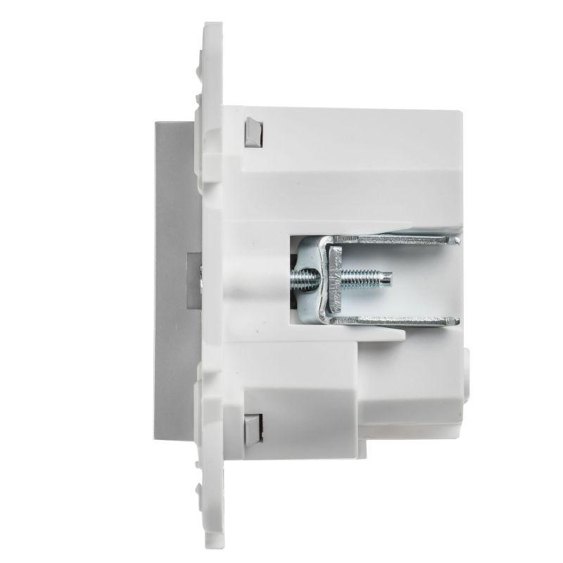 Розетка SKANDY 18Вт 16А с заземл. защ. шторки с USB C SK-R17S серебр. IEK SK-R14-16-U14-018-K23