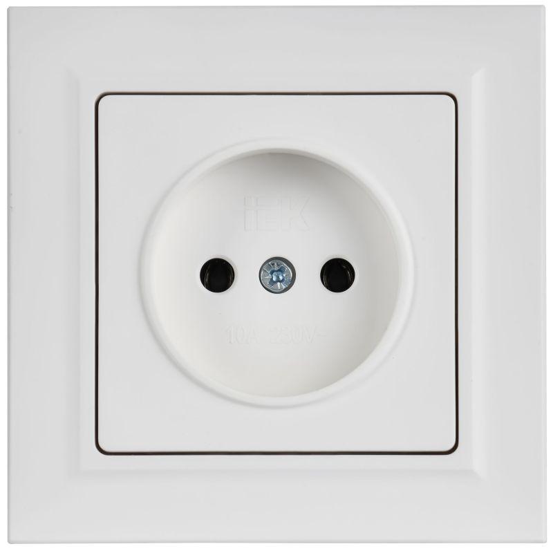 Розетка BRITE РСР10-1-0-БрАБ 10А в сборе без заземл. без защ. шторок арктич. бел. IEK BR-R10-10-K91-F