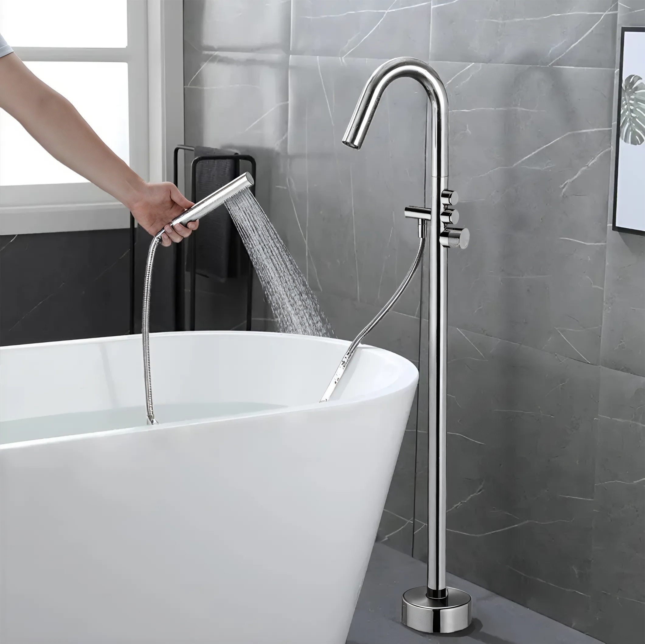 Смеситель SUV напольный для отдельностоящей ванны BOCH MANN BM10906