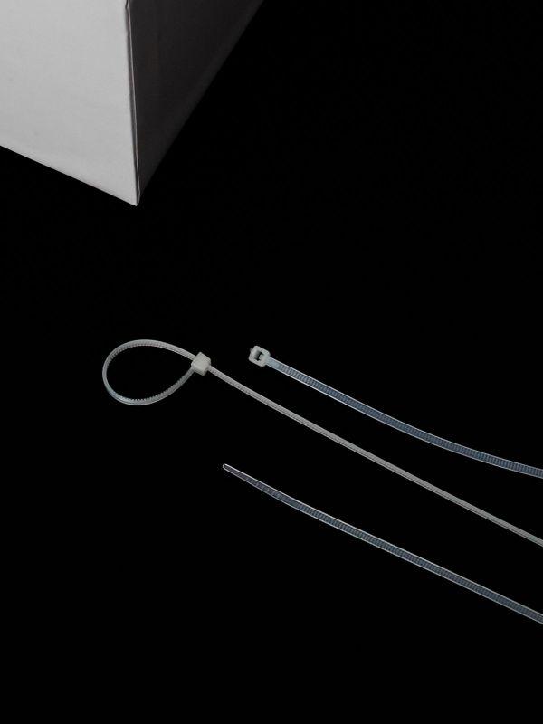 Хомут кабельный 2.5х250 нейл. бел. (уп.100шт) IEK UHH31-D025-250-100